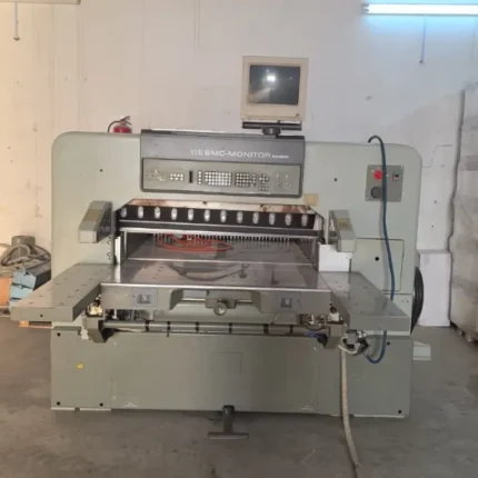 Polar 115 EMC-MON – 45" Programmable Paper Cutter – 1993