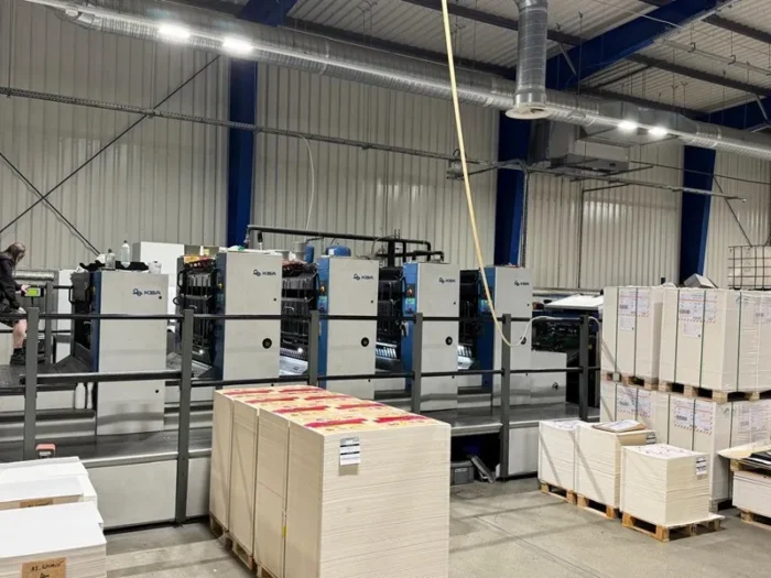 KBA Rapida Offset Machine Press 2006 | 4-Color Coating