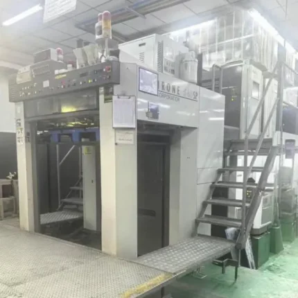 ماكينة كوموري LS 540SP | 10 لون مع قلب – مقاس 54 × 74 سم – موديل 2006